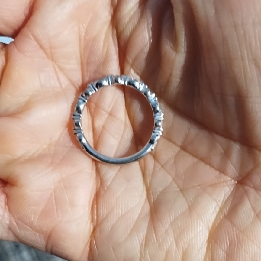 Diamond Ring - Picture 6 of 10